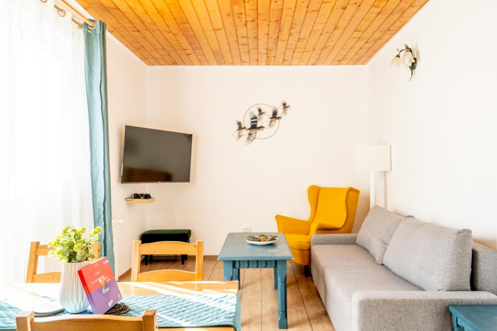 Dinvis Apartments Poiana Brasov Buitenkant foto